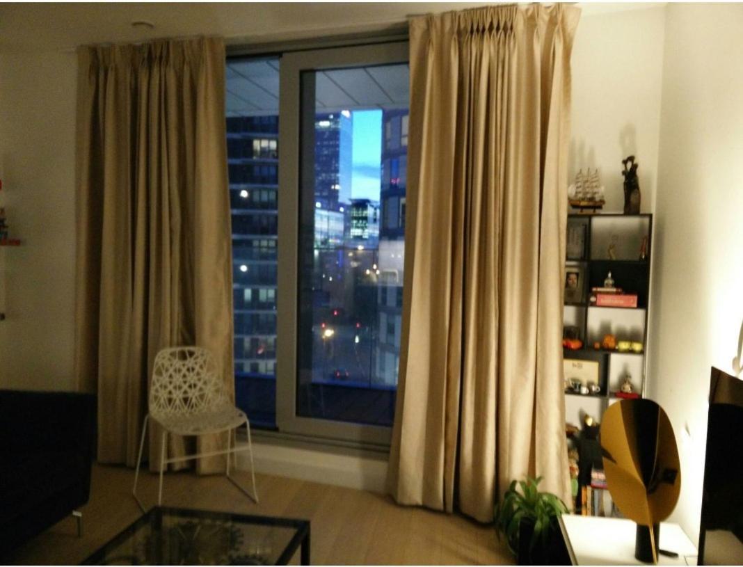 Private Room In Luxury Canary Wharf Apartment London Luaran gambar